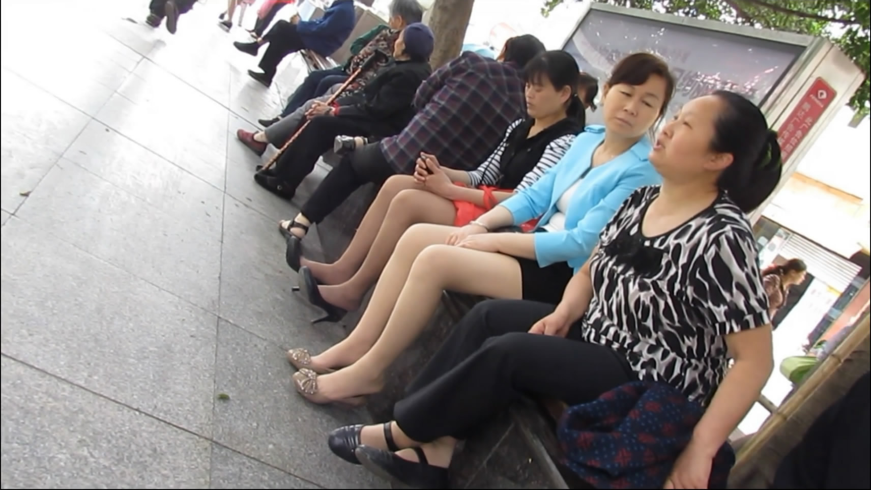 streetsnapdangl[00 02 08][20181126 235122 3]